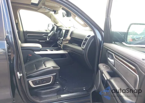 2019 Ram 1500 Laramie 4X4 5'7 Box из США, поврежденный, VIN 1C6SRFJT6KN663421